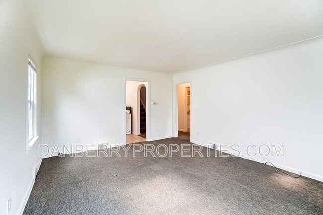 Photo - 919 Brookley Blvd