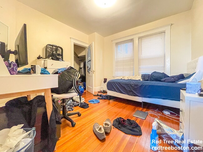 Photo - 209 Chestnut Hill Ave Unit 1