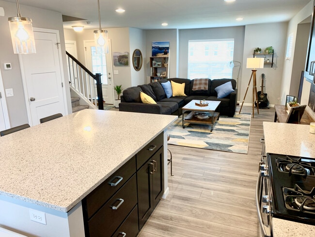 Building Photo - 5514 Spring Tide Way Rental