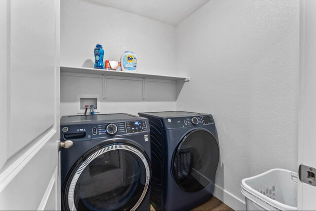 Photo - 231 Goldback Ct