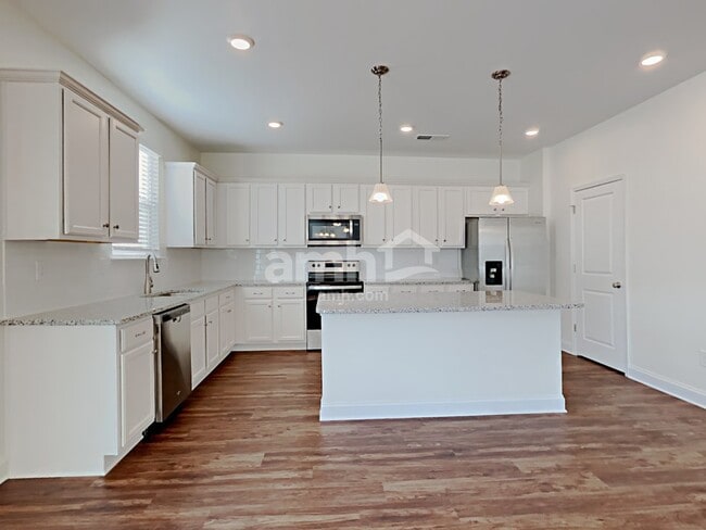 Photo - 1113 Bentley Pl