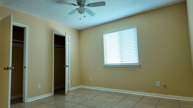 Photo - 7003 Glen Rosa Dr