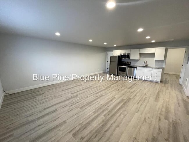 Photo - 170 Opal Ct Unidad 2
