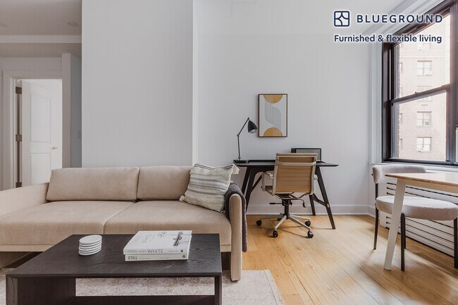 Photo - 160 E 48th St Unidad FL10-ID1573