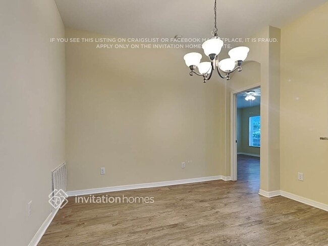 Photo - 3252 Berwick Ln