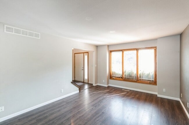 Photo - FINISHED BASEMENT WITH FENCED YARD! 4 Bedroom, 3.5 Bathroom Home in Ames