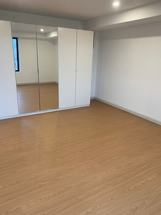 Photo - 1245 Beacon St