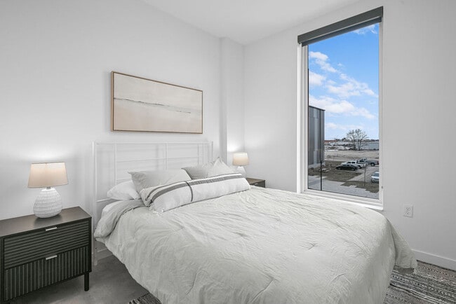 Dormitorio amueblado - The Common Place Apartments