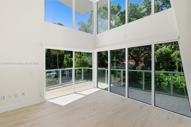 Building Photo - 1528 Brickell Ave Unit 106 Rental