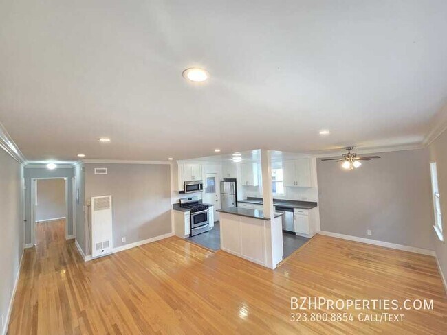 Photo - 5329 Vantage Ave Unidad 3