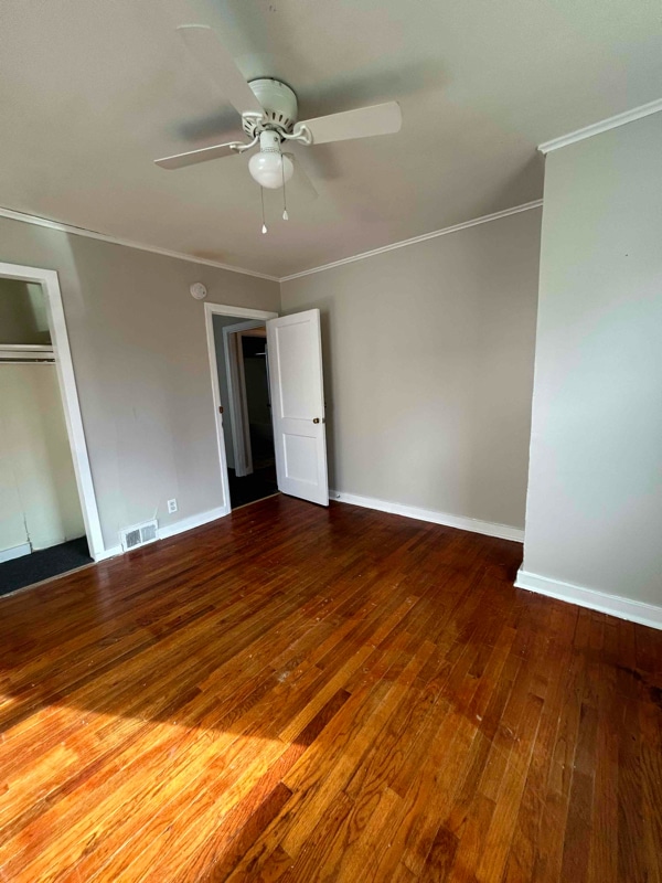 Photo - 185 Harwood Ave