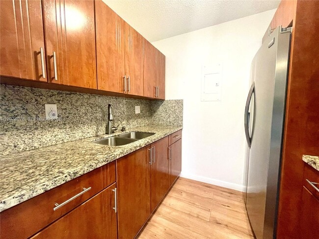 Photo - 7415 SW 152nd Ave Unit 7-208