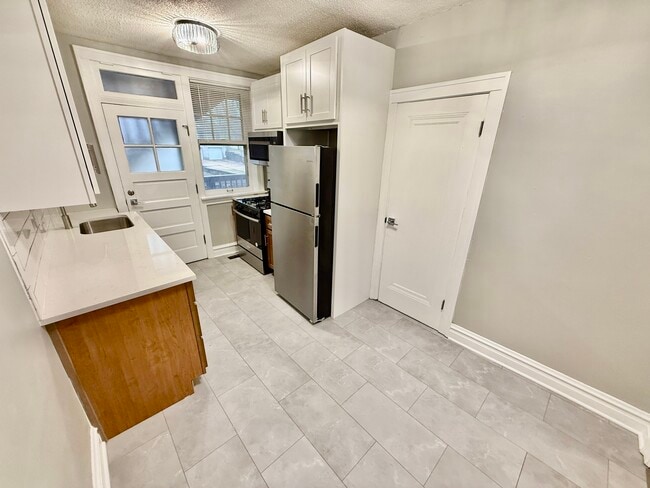 Photo - Hawthorne Place Apartments