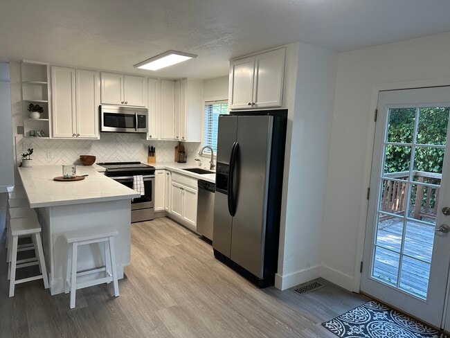 4530 West Walnut Street - 4530 West Walnut Street