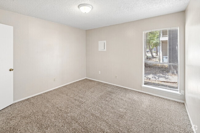 Floor Plan 1 - 2BR, 2BA - 885SF - Second Bedroom
