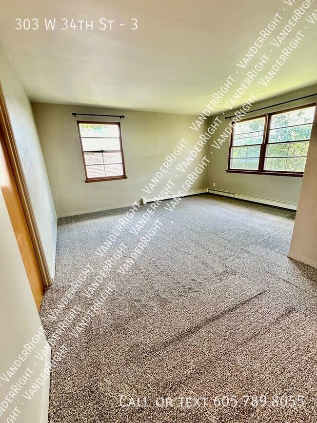 Charming 1 Bedroom - Top Floor - Apartment! - Charming 1 Bedroom - Top Floor - Apartment! Unit 3