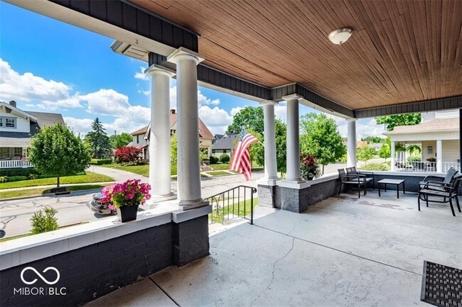 Photo - 509 N Meridian St Unidad 5