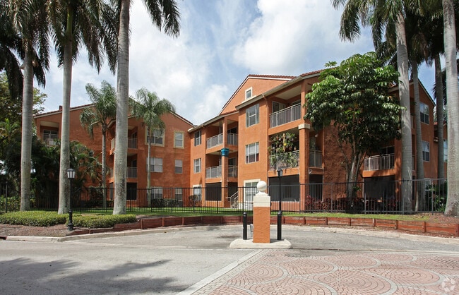 Photo - 1850 Palm Trl Unit VERANO AT DELRAY