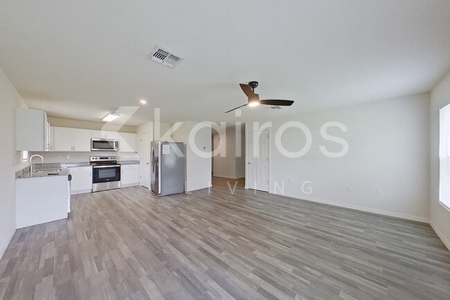 Photo - 8136 102nd Ave