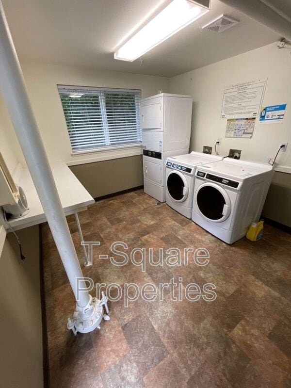 Photo - 7041 S 116th Pl