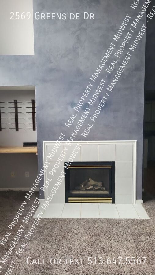 Photo - 2569 Greenside Dr