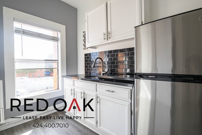 Photo - 744 Beacon Ave Unidad 206