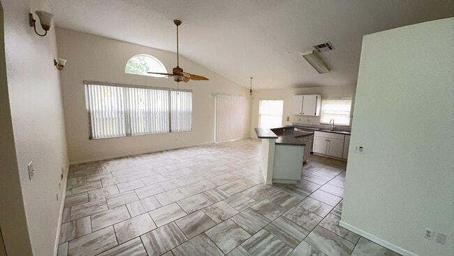Photo - Come see this beautiful 3 bedroom, 2 bath, 2 car garage home for rent near Citrus Park Mall!