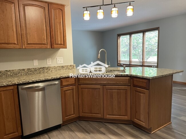 Photo - 146 Dunberry Pass