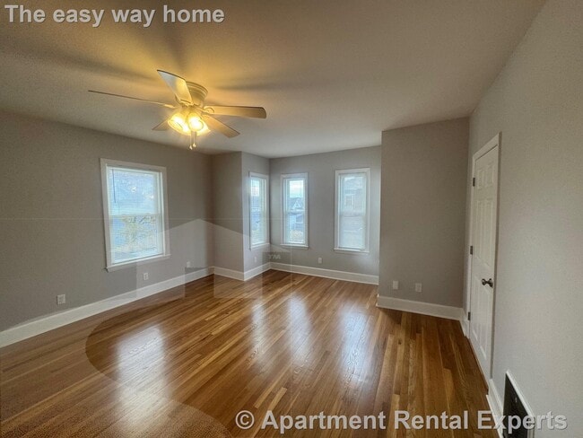 Photo - 103 Webster St Unidad #2