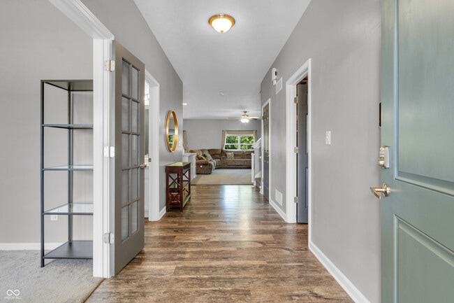 Photo - 70 Blue Lace Dr