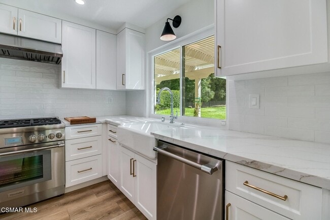 Photo - 6823 Castle Peak Dr