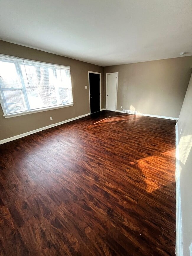 Photo - Spacious 2 bedroom home for Rent