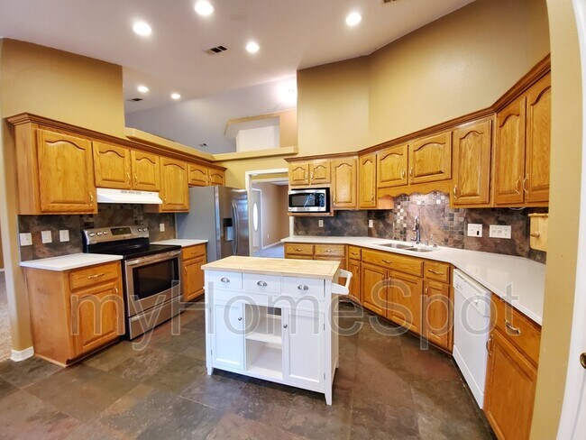 Photo - 4219 Spindlewick Dr