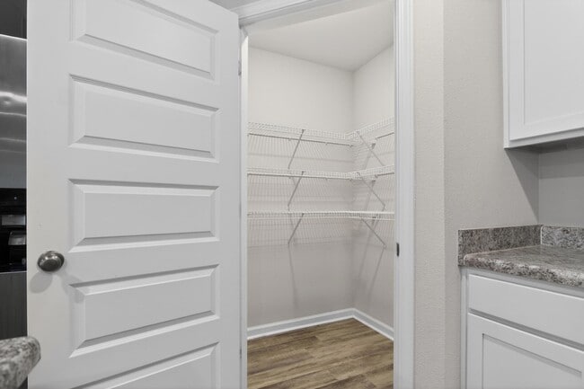 Photo - 6817 Interlachen Ln
