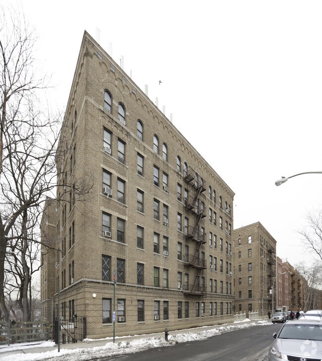 Photo - Alida Hall Apartments