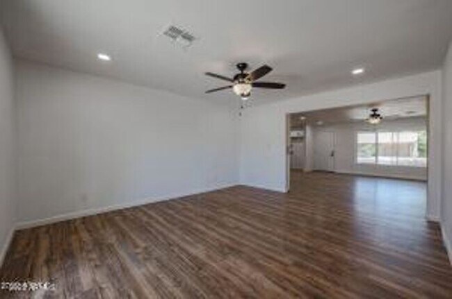 Photo - Apply Here www.realty480pm.appfolio.com/li...