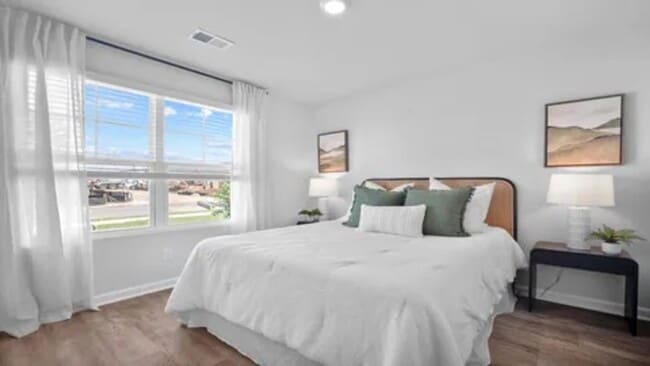 Photo - 240 Turpentine Trl