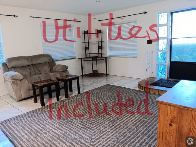 Building Photo - 137 White St Unit 1 Rental