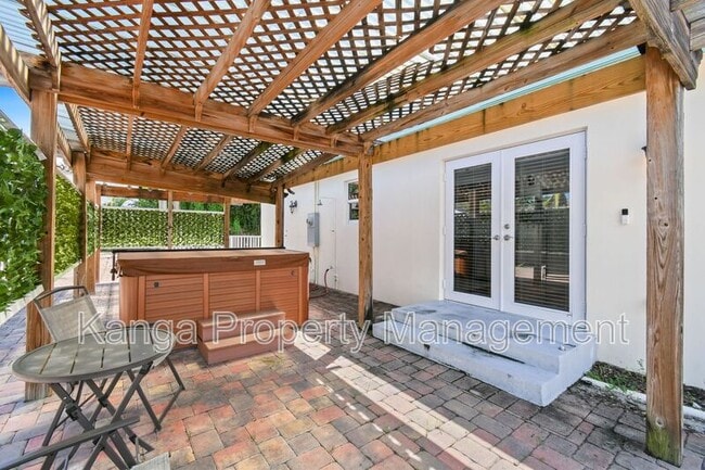 Photo - 3450 S Olive Ave