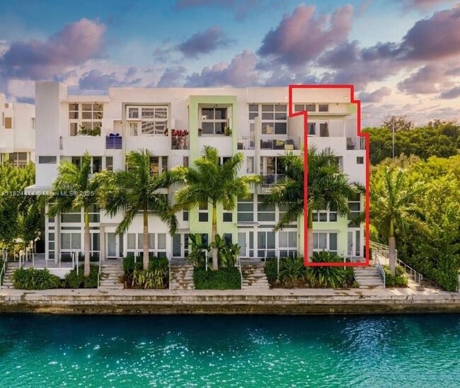 Photo - 101 N Shore Dr Townhome