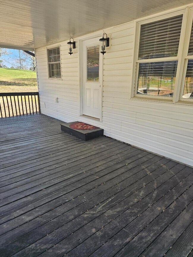 Photo - 134 Rolling Dr