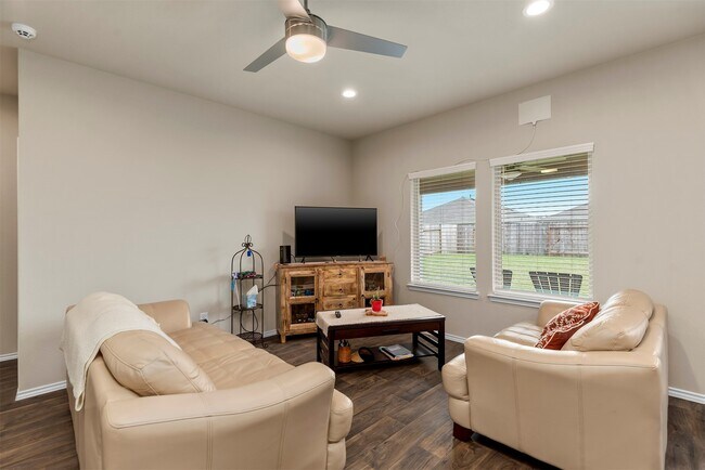 Photo - 18644 Swainboro Dr