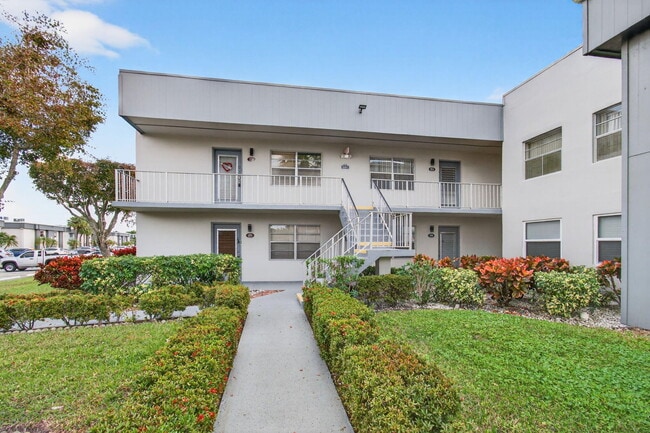 Photo - 292 Piedmont G