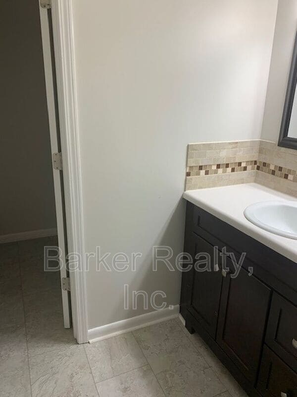 Photo - 205 E Ransom St Unit 2A