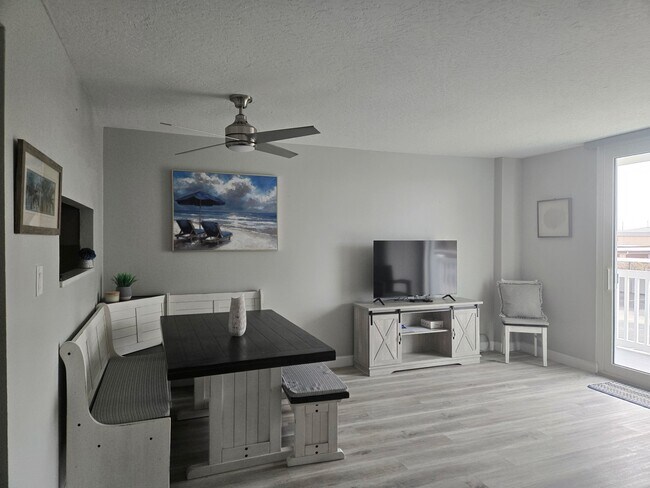 3190 N Atlantic Ave Unit 224