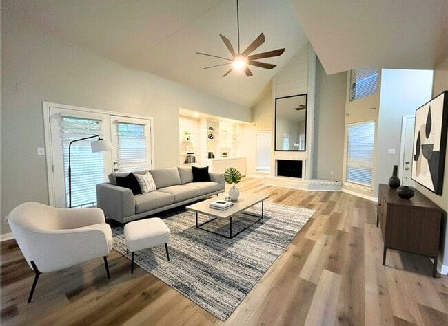 Building Photo - 9206 N Allegro St