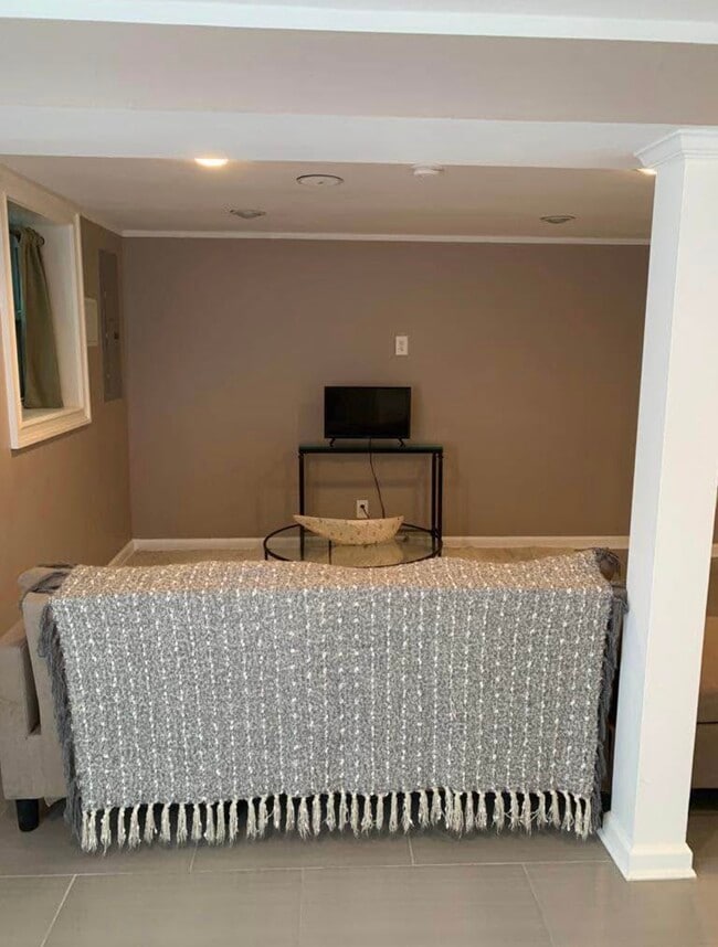 Photo - 986 Third Ave Unit 1 Bed 1 Bath Basement Apartment