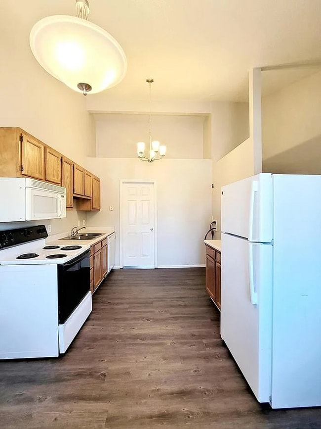 Photo - 1707 Oakshire Ln Unit A