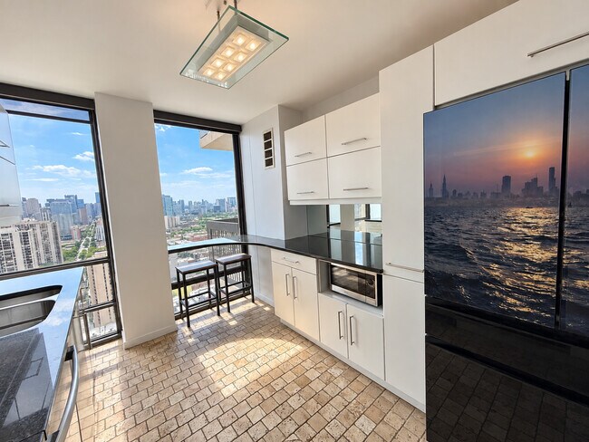 Photo - 1660 N La Salle Dr Unit 3502