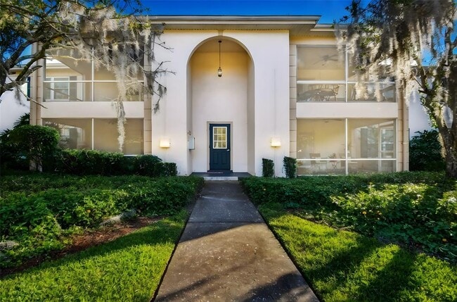 Building Photo - 3404 Latania Dr Unit 323